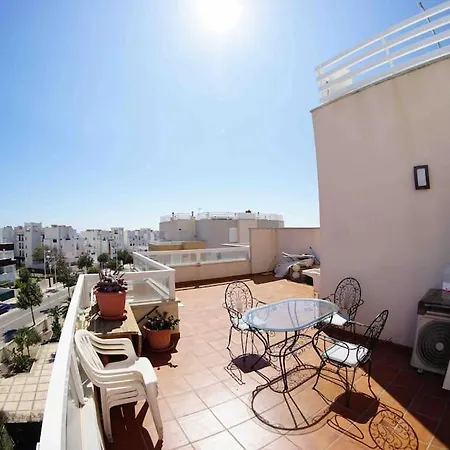 Atico Con Terraza En El Toyo
