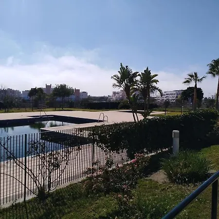 Atico Con Terraza En El Toyo * المرية